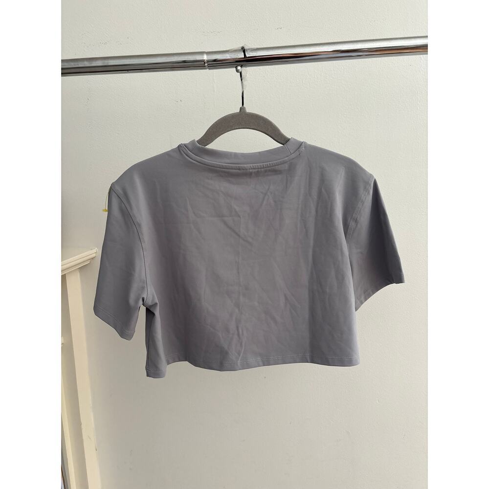 JTOO Gray Athletic Crop Top Women’s Small Short Sleeve Stretch Activewear NWT - Picture 4 of 9